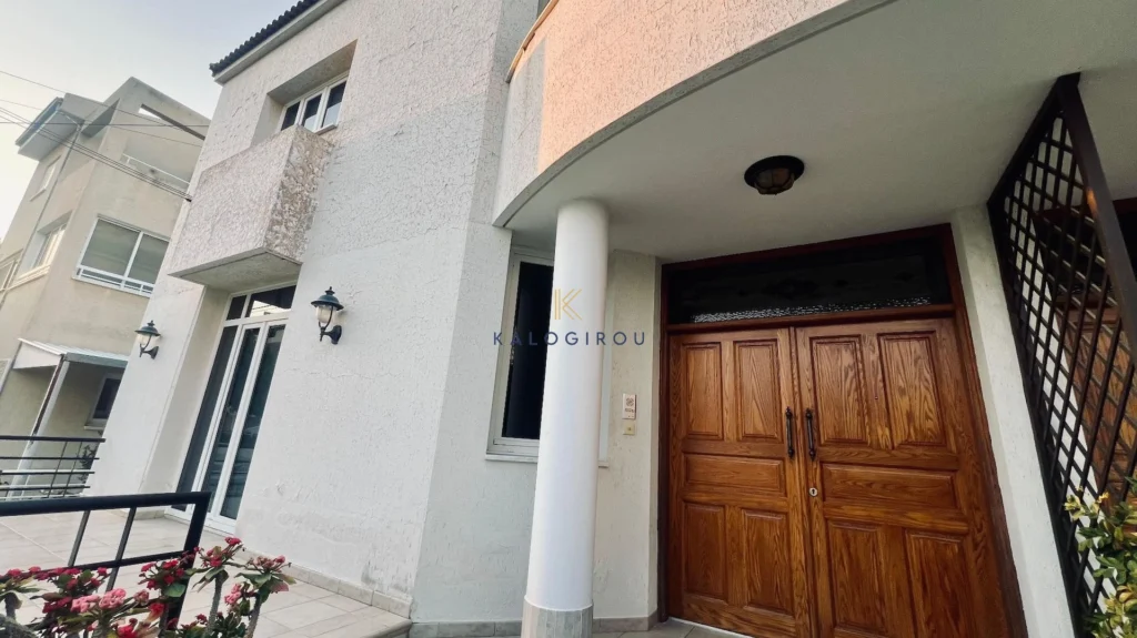 5 Bedroom House for Rent in Faneromeni, Larnaca District