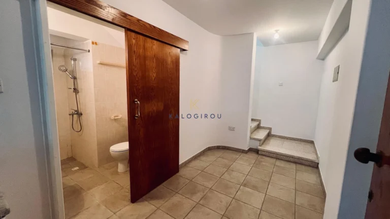 5 Bedroom House for Rent in Faneromeni, Larnaca District