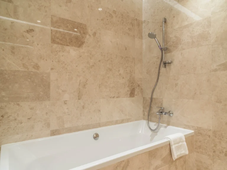 3 Bedroom Apartment for Sale in Agios Tychonas, Limassol District