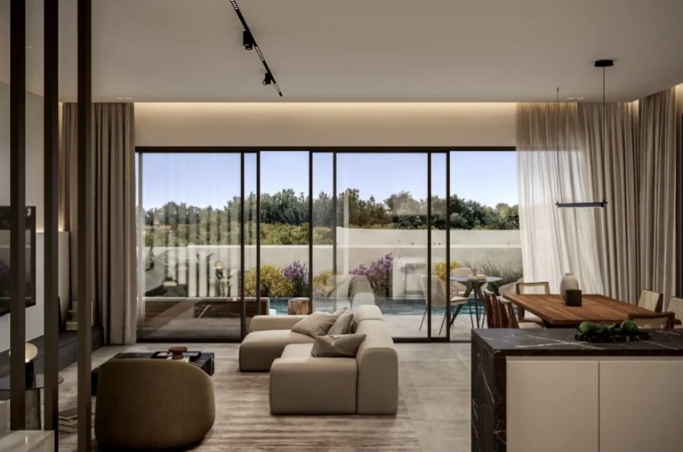 Cheap Houses and Villas for Sale Larnaca up to 800000 euro
