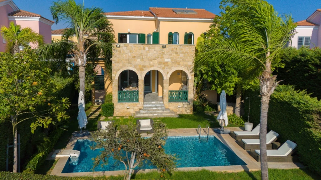5 Bedroom House for Sale in Limassol – Marina