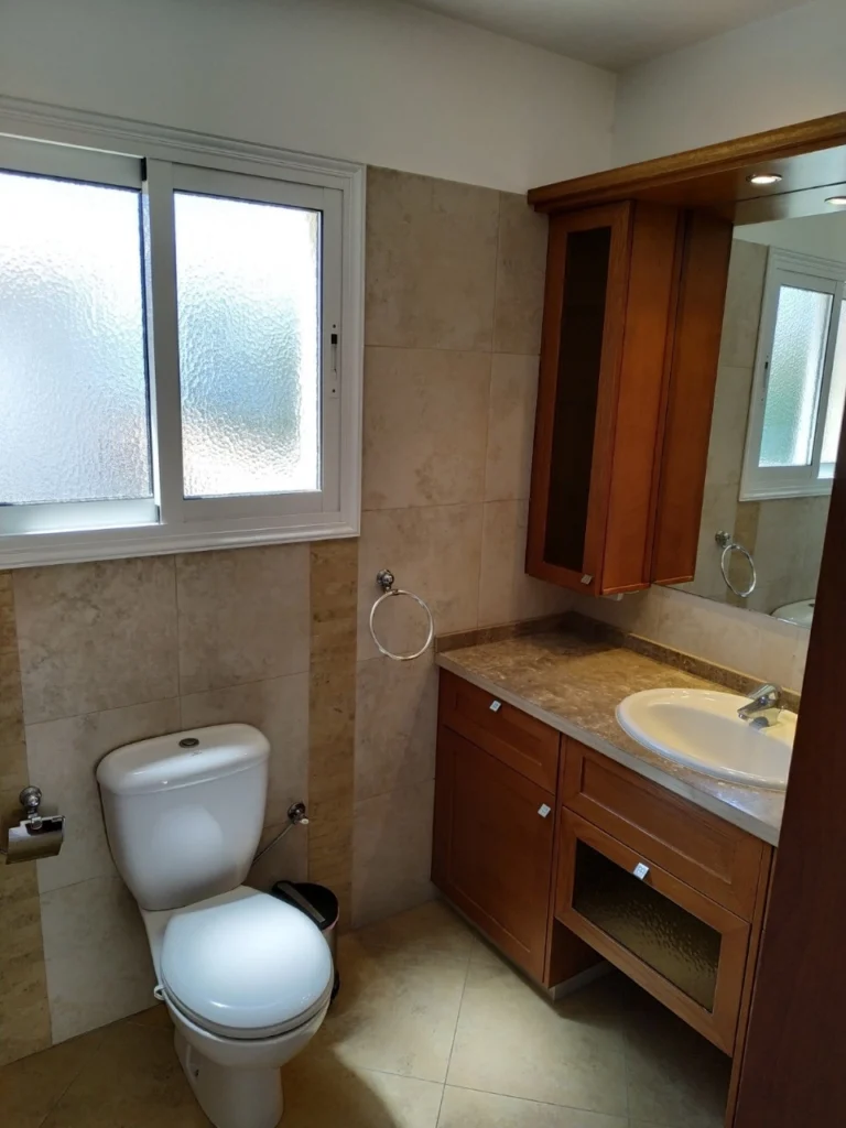 3 Bedroom House for Rent in Agios Tychonas, Limassol District