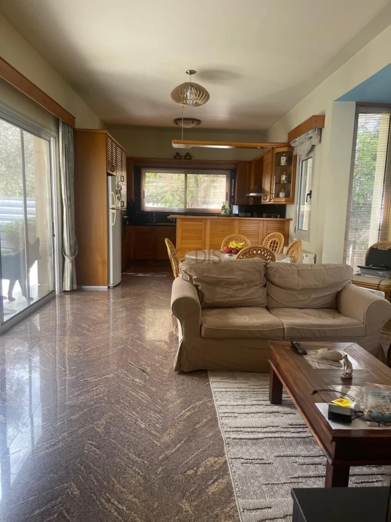 Cheap Houses and Villas for Sale Nicosia up to 600000 euro