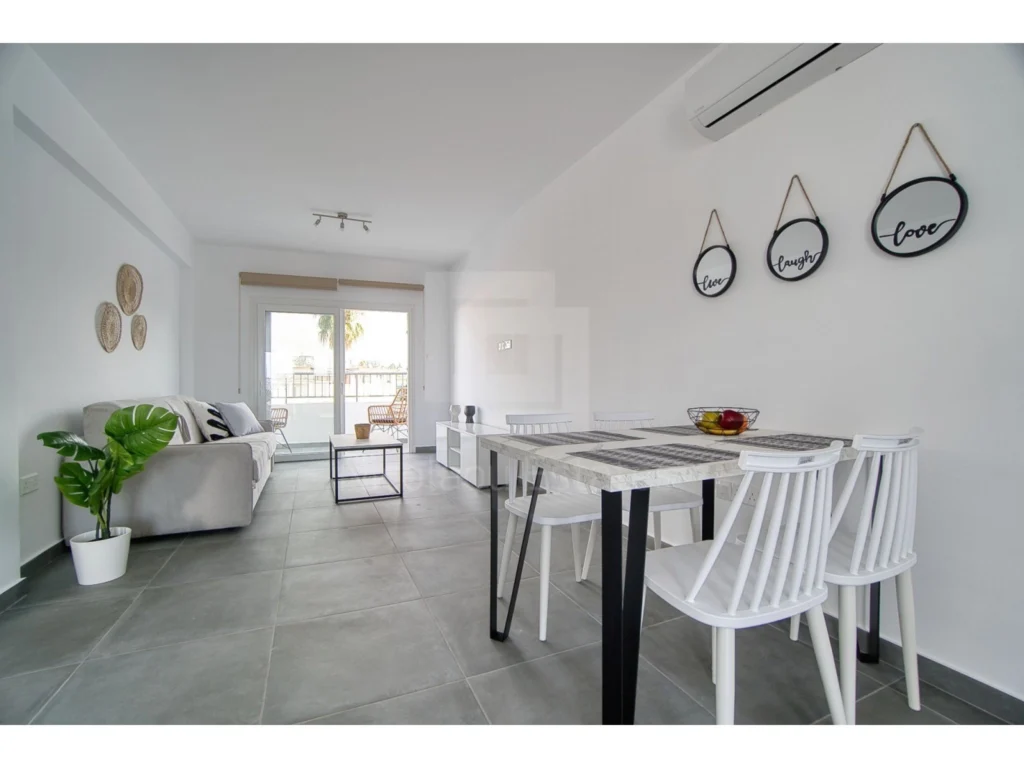 2 Bedroom Apartment for Sale in Kato Paphos