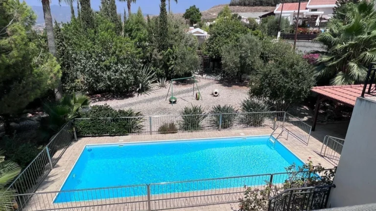 4 Bedroom House for Sale in Parekklisia, Limassol District