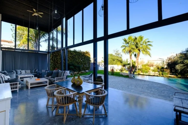 746m² House for Sale in Engomi, Nicosia District