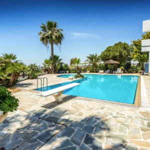 6+ Bedroom House for Sale in Agios Tychonas, Limassol District