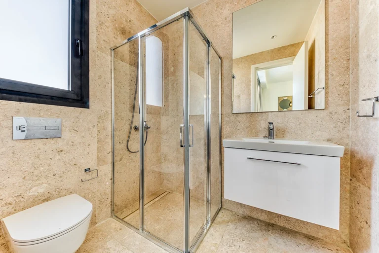 2 Bedroom Apartment for Rent in Potamos Germasogeias, Limassol District