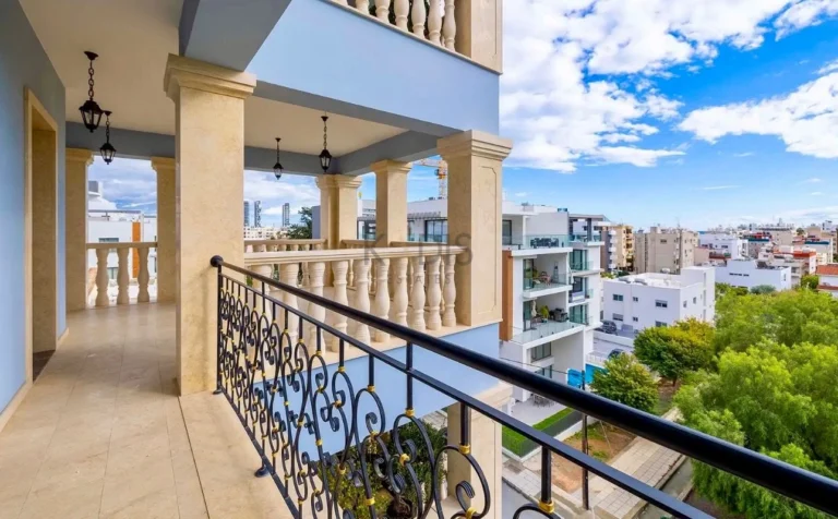 3 Bedroom Apartment for Sale in Potamos Germasogeias, Limassol District