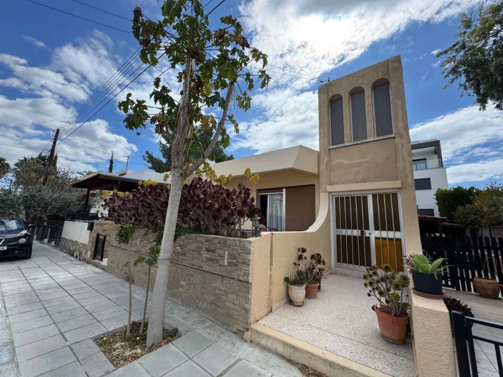 4 Bedroom House for Sale in Potamos Germasogeias, Limassol District