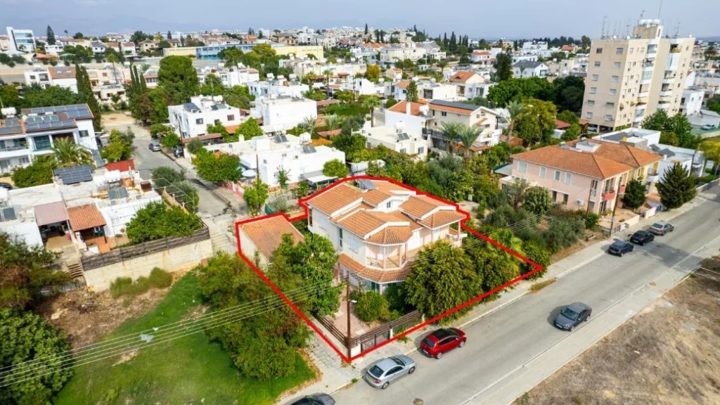 4 Bedroom House for Sale in Aglantzia, Nicosia District