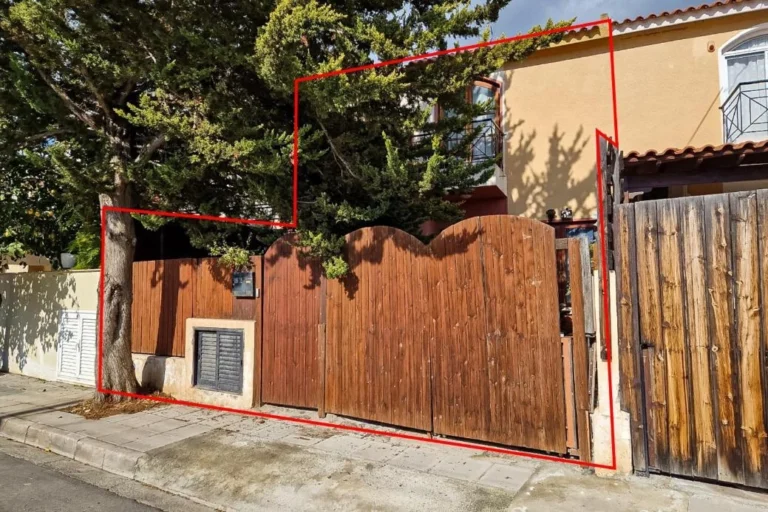 4 Bedroom House for Sale in Latsia, Nicosia District