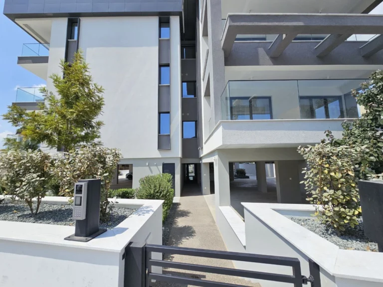 3 Bedroom Apartment for Rent in Limassol – Petrou kai Pavlou