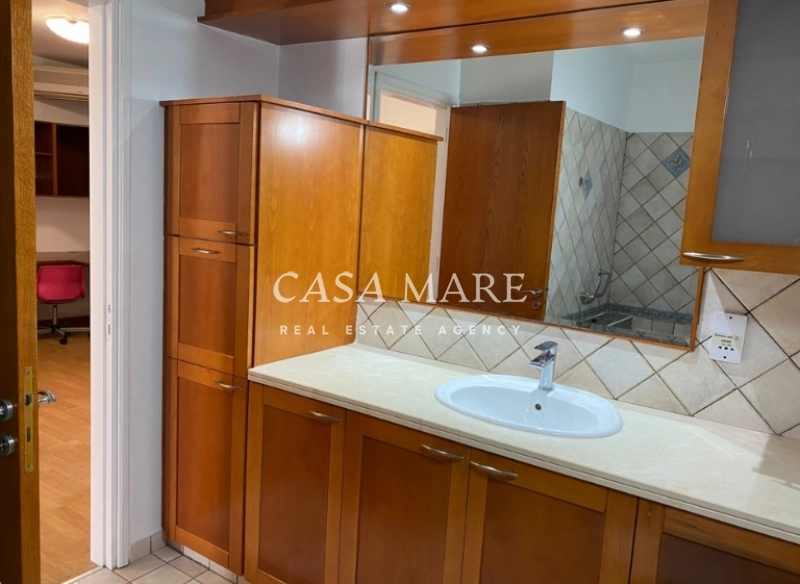 5 Bedroom House for Rent