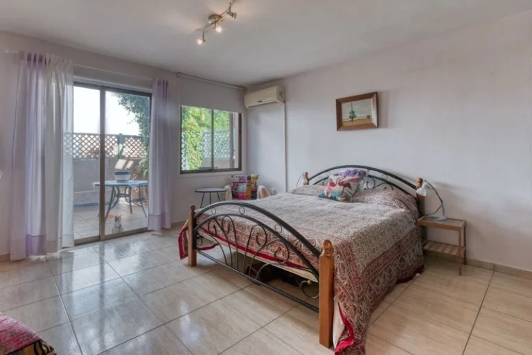 4 Bedroom House for Sale in Larnaca – Sotiros