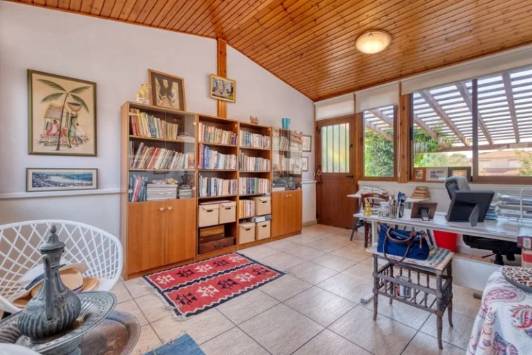 4 Bedroom House for Sale in Larnaca – Sotiros