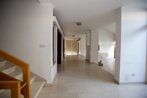 Cheap Houses and Villas for Sale Nicosia up to 700000 euro
