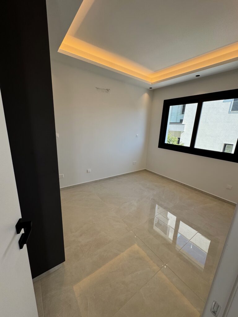 4 Bedroom Apartment for Sale in Limassol – Agios Athanasios