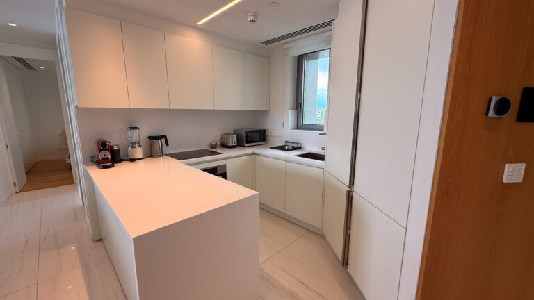 2 Bedroom Apartment for Rent in Potamos Germasogeias, Limassol District
