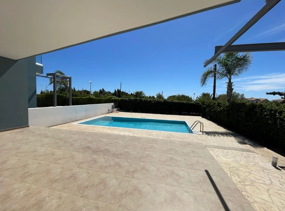 3 Bedroom Apartment for Sale in Pervolia Larnacas