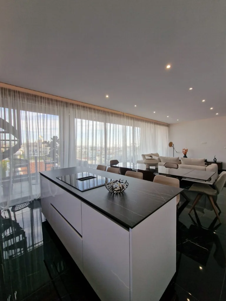 3 Bedroom Apartment for Sale in Limassol – Mesa Geitonia