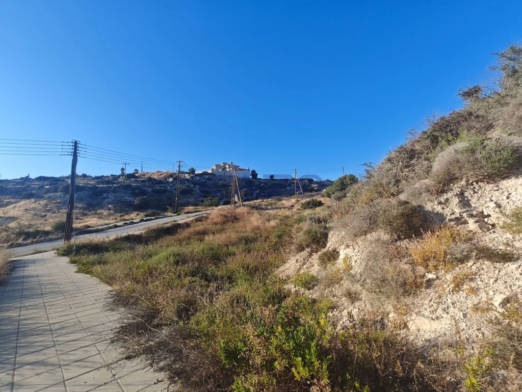 800m² Plot for Sale in Agios Tychonas, Limassol District