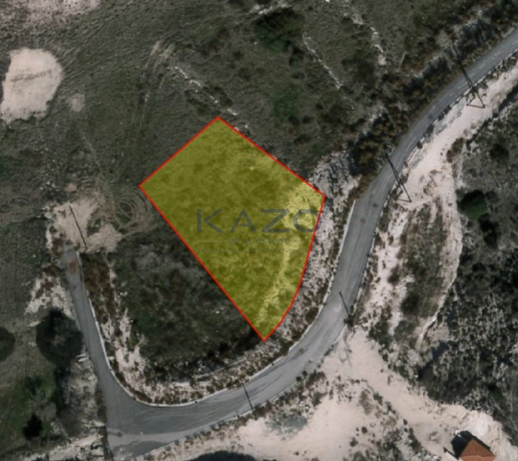 795m² Plot for Sale in Agios Tychonas, Limassol District