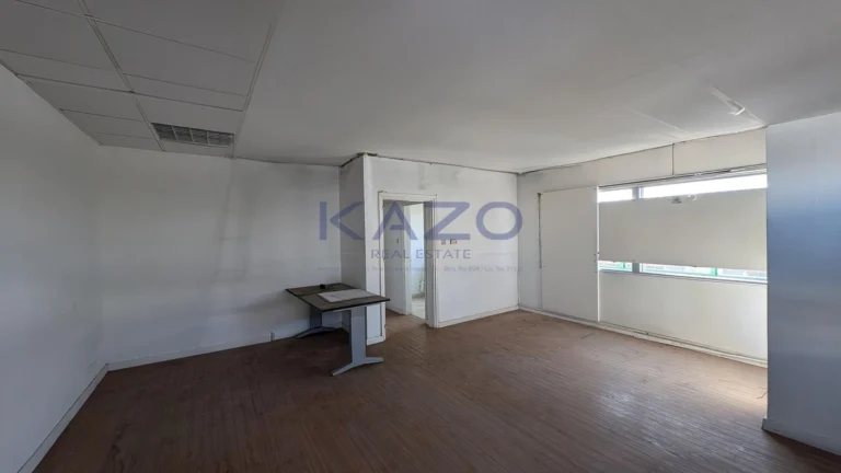 1392m² Commercial for Sale in Nicosia – Kaimakli