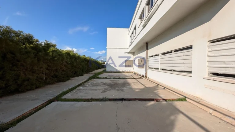 1392m² Commercial for Sale in Nicosia – Kaimakli