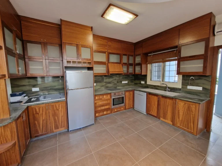 4 Bedroom House for Sale in Limassol – Agios Athanasios