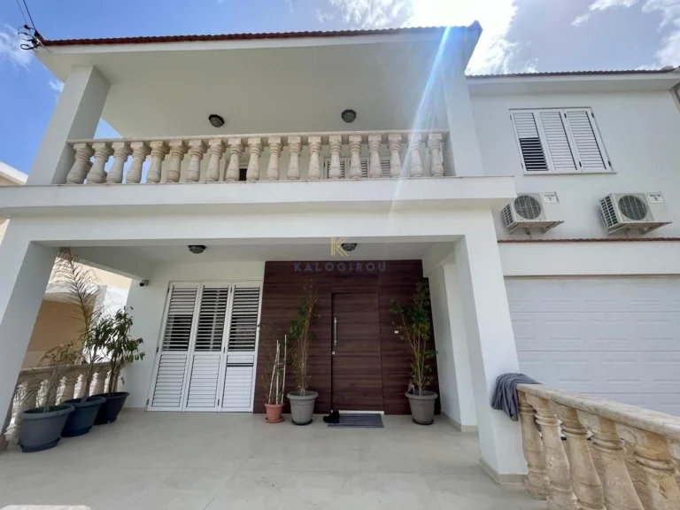 4 Bedroom House for Sale in Oroklini, Larnaca District