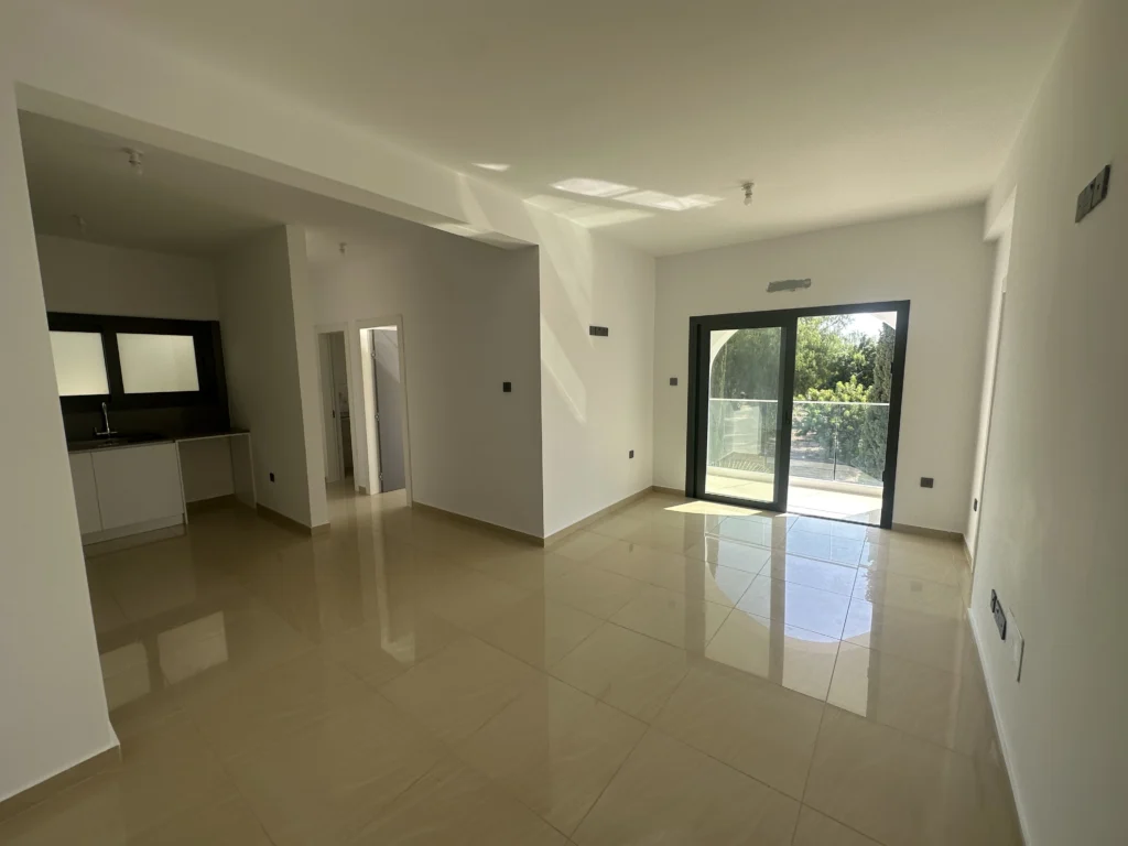 2 Bedroom Apartment for Sale in Kato Paphos