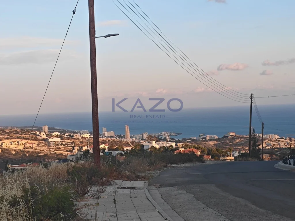 919m² Plot for Sale in Agios Tychonas, Limassol District