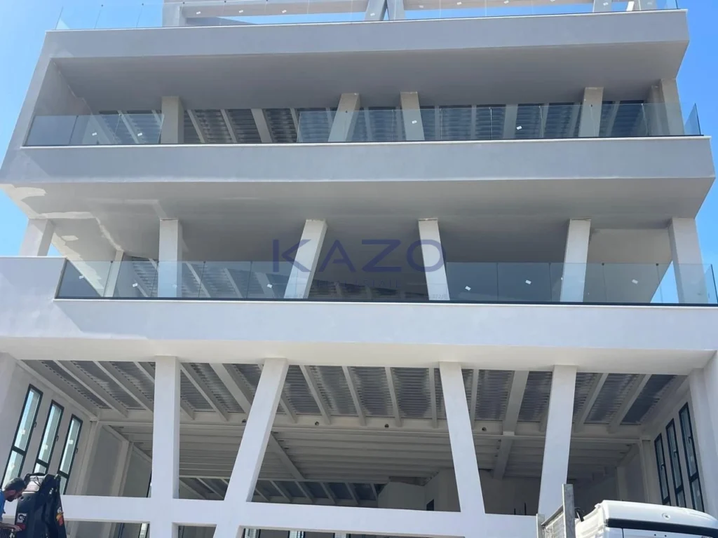 1222m² Building for Sale in Limassol District