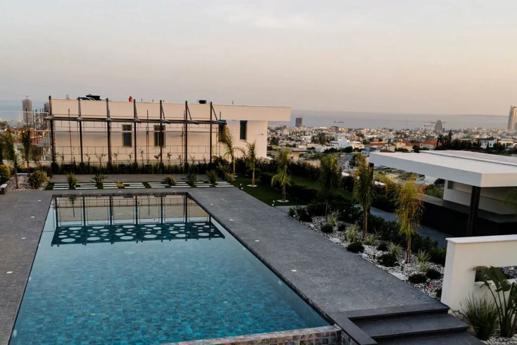 6+ Bedroom House for Sale in Paniotis, Limassol District