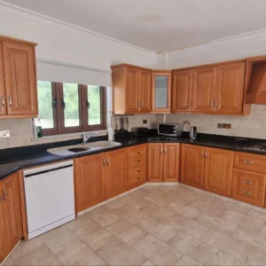 4 Bedroom House for Rent in Famagusta – Agia Napa