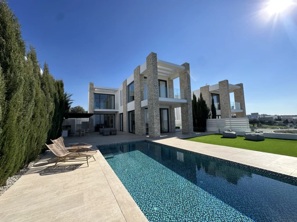 4 Bedroom House for Sale in Pegeia, Paphos District