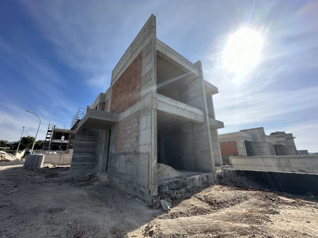 4 Bedroom House for Sale in Kissonerga, Paphos District