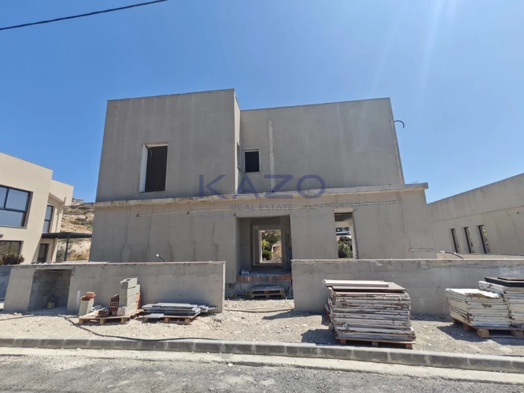 4 Bedroom House for Sale in Agios Tychonas, Limassol District