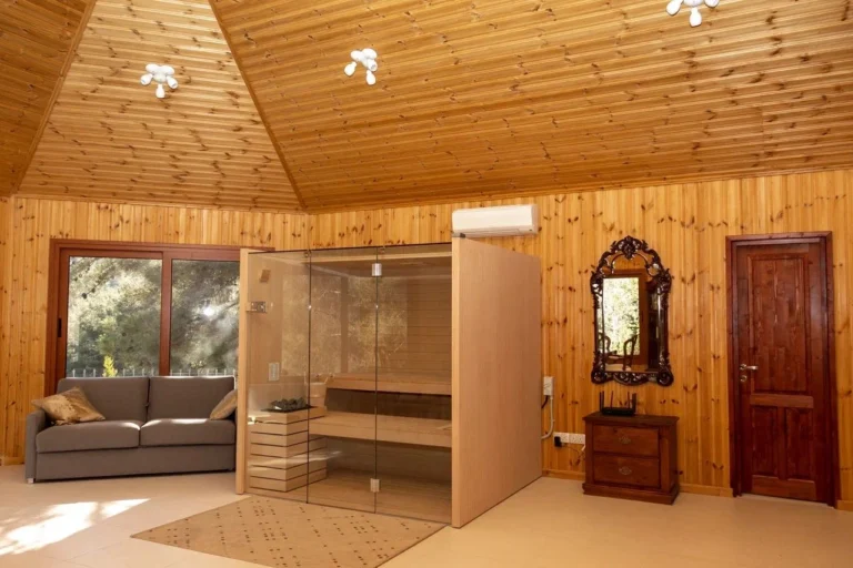 4 Bedroom House for Rent in Moniatis, Limassol District