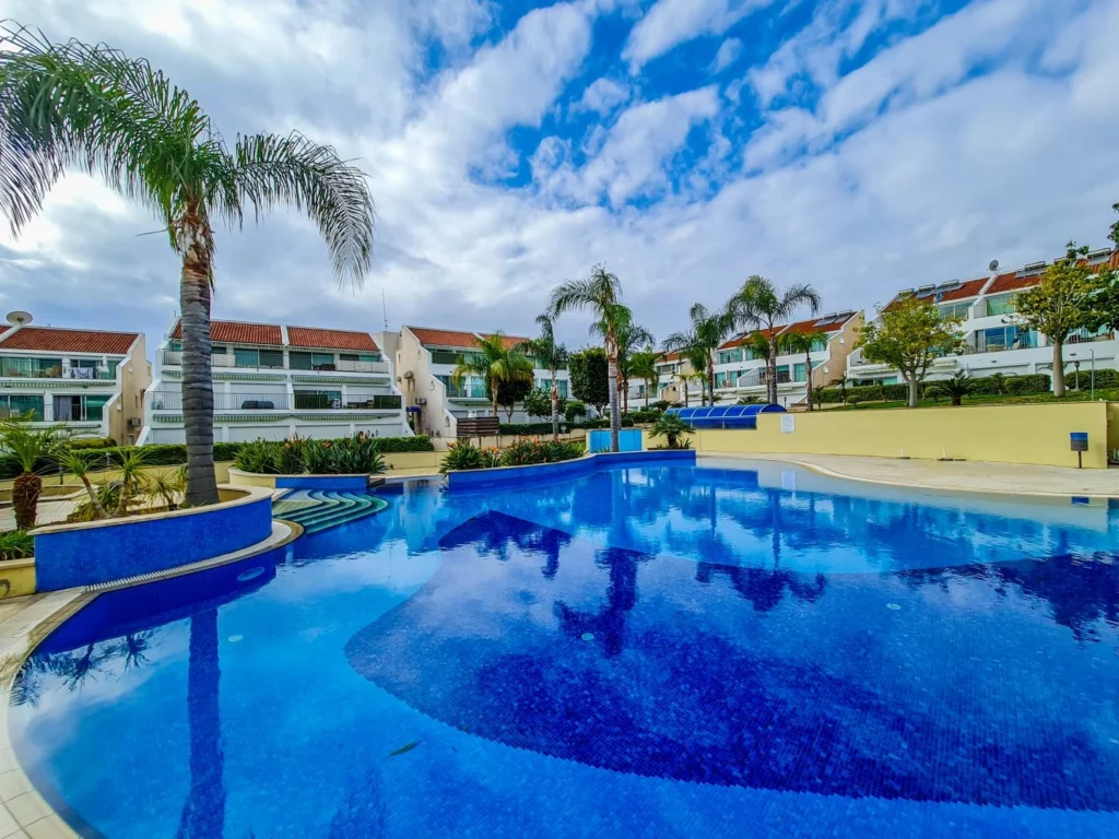 3 Bedroom Apartment for Sale in Germasogeia, Limassol District