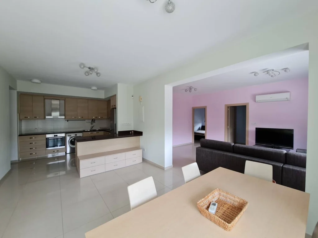 3 Bedroom Apartment for Sale in Germasogeia, Limassol District