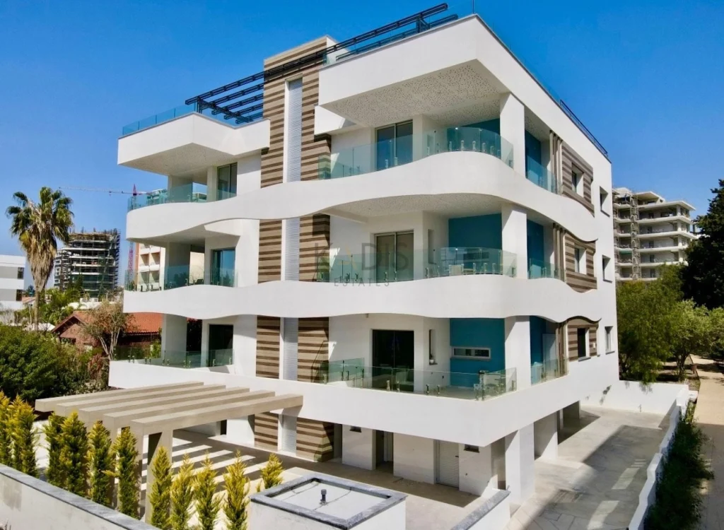 3 Bedroom Apartment for Sale in Agios Tychonas, Limassol District