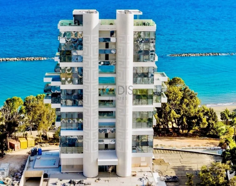 2 Bedroom Apartment for Sale in Agios Tychonas, Limassol District