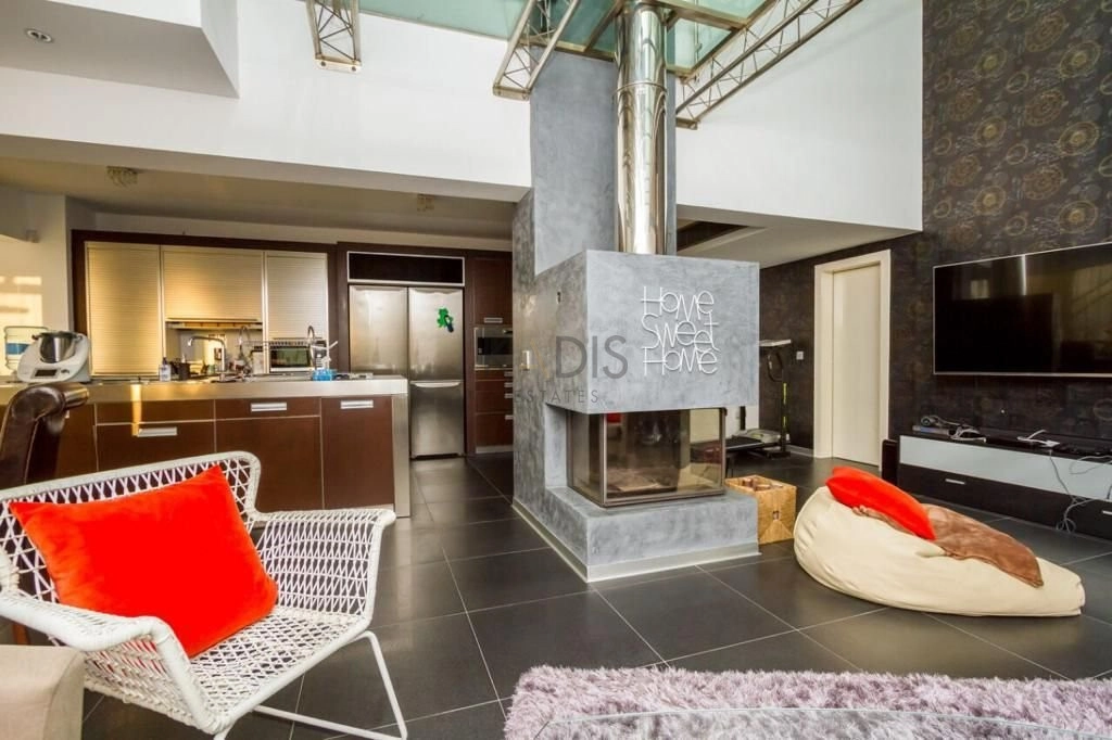 3 Bedroom Apartment for Sale in Strovolos, Nicosia District