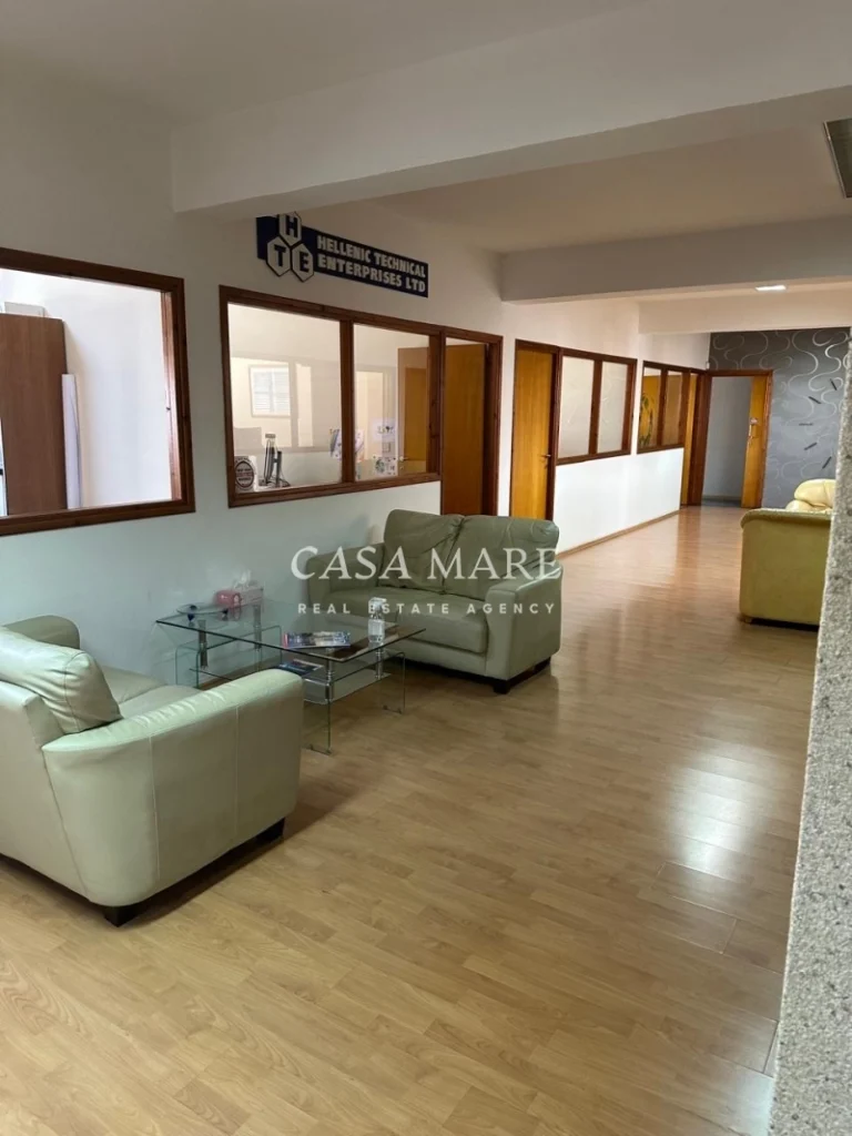Γραφείο 355m² προς ενοικίαση