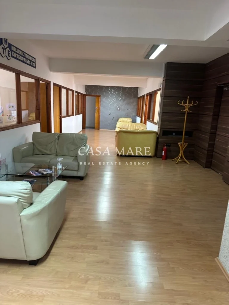 355m² Office for Rent in Nicosia District