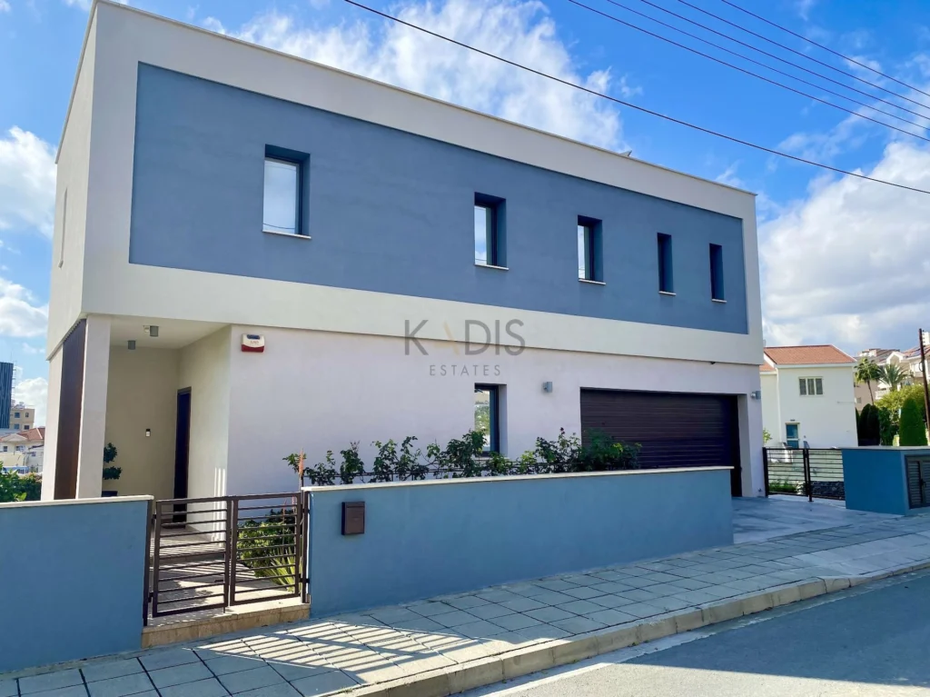 3 Bedroom House for Sale in Limassol – Agia Fyla