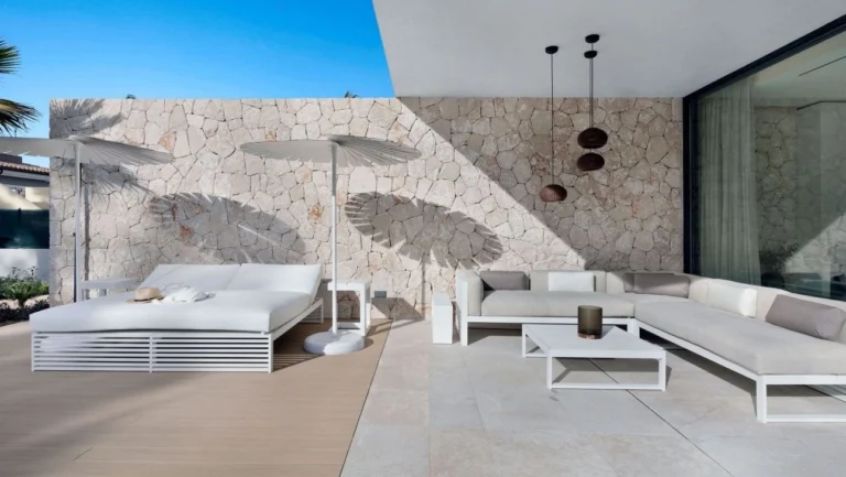 4 Bedroom House for Sale in Pissouri, Limassol District