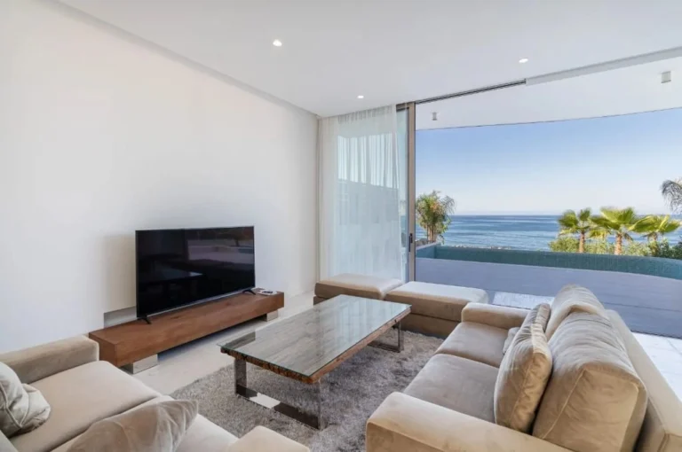 4 Bedroom House for Sale in Kissonerga, Paphos District